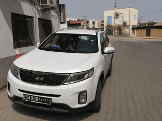 Kia Sportage 2015 Diesel boîte automatique blanc excellent état