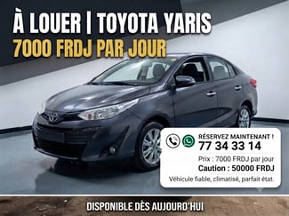 Toyota Yaris gris charbon, climatisée, excellent état