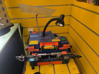 Pack complet machines à tailler clés pour maisons et véhicules