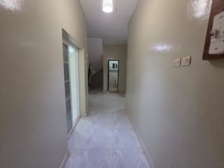 Maison F4 avec terrasse et véranda à Cité Nagad