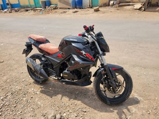 Moto Jincheng 200cc en bon état