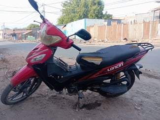 Moto Loncin 110 CC en parfait état