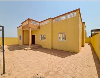 Villa F4 neuve 300 m² avec cour à Nagad City