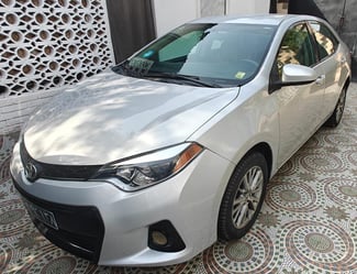 Toyota Corolla 2016 essence automatique climatisation fonctionnelle