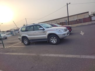 Toyota Land Cruiser Prado diesel en bon état
