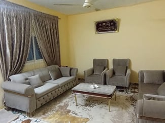 Ensemble meubles salon, chambre et salle à manger