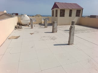 Maison 4 Chambres avec Terrasse et Réservoir à Hodan 1