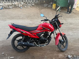 Suzuki Hayate 110cc, moto économique en bon état