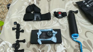 Caméra d’action TRIACLE 4K étanche avec double écran LCD
