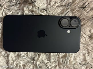 iPhone 16 Noir 128 Go, excellent état avec garantie Apple