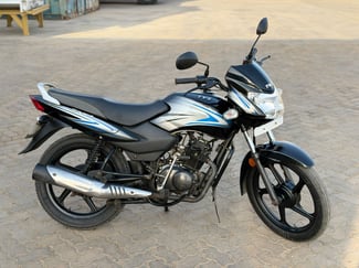 Moto TVS Sport 100cc en très bon état