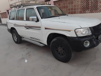 Nissan Patrol Y61 2010 en bon état