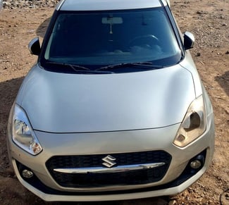 Suzuki Swift 2023 argent métallisé boîte automatique