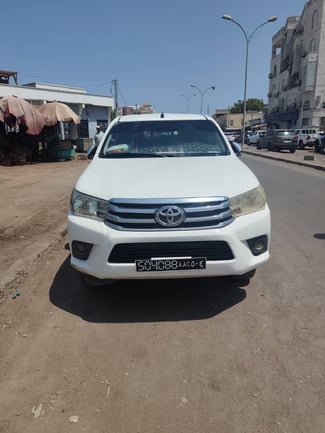 Toyota Hilux 2014 diesel boîte manuelle en bon état