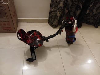 Scooter électrique enfant en très bon état