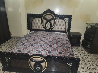 Chambre à coucher d'occasion en bon état