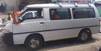Mini bus polyvalent en bon état