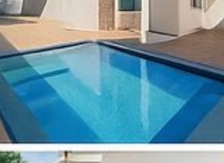 Cours de natation à domicile pour enfants avec piscine privée