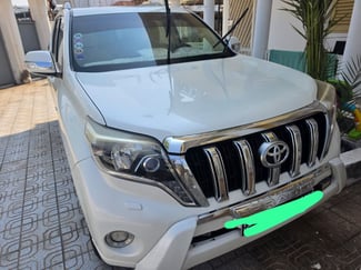 Toyota Prado 2016 V6 essence automatique toutes options