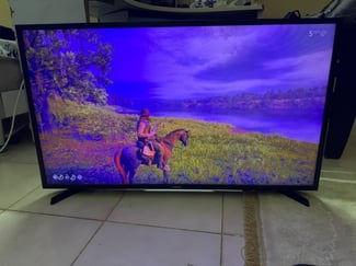 Téléviseur Samsung 40 pouces Full HD avec télécommande