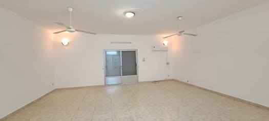 Appartement F4 haut standing à Gabode 5 avec climatiseurs et parking inclus