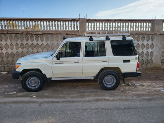 Toyota Hard Top 2021, diesel, boîte manuelle, excellent état