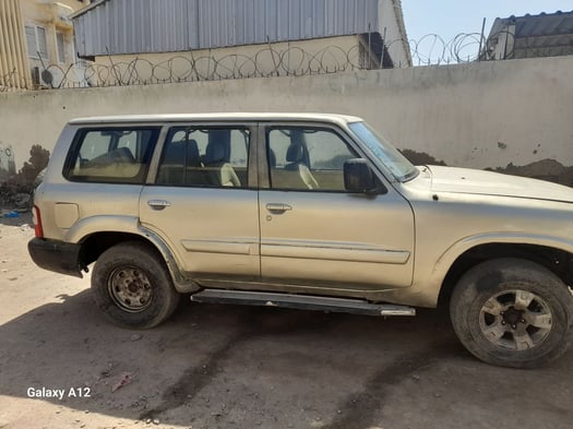 Nissan Patrol en bon état à vendre