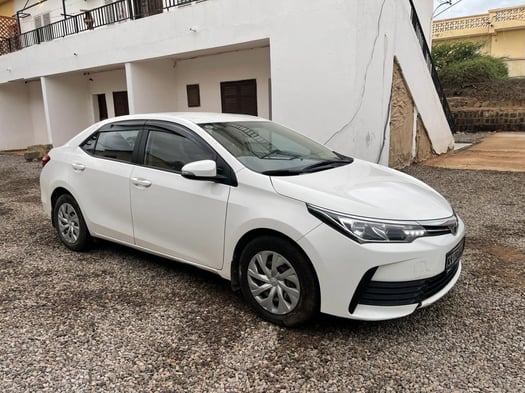 Toyota Corolla 2016, manuelle, faible kilométrage