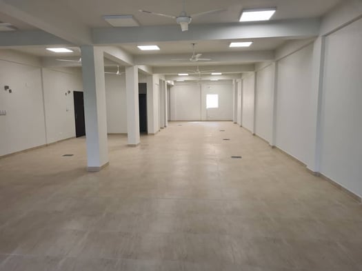 Espace commercial de 200m2 en centre-ville à louer