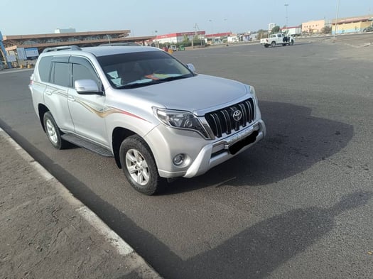 Toyota Prado TXL, boîte automatique, toutes options