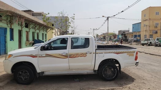 Toyota Hilux D4D 2012, bon état, légèrement négociable