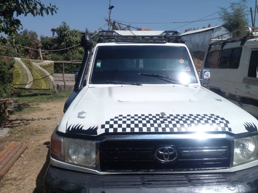 Voiture Toyota Hardyop en très bon état à prix adorable