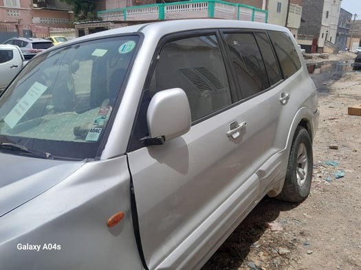 Mitsubishi Pajero 2016, bon état, prix négociable