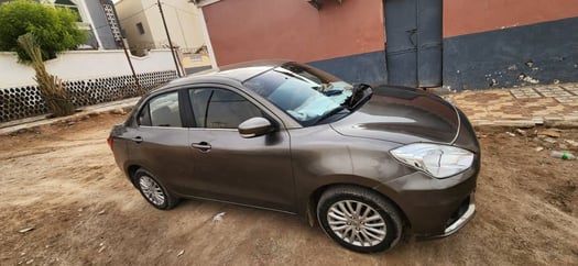 Suzuki Dzire en bonne condition, 24 000 km, prix négociable