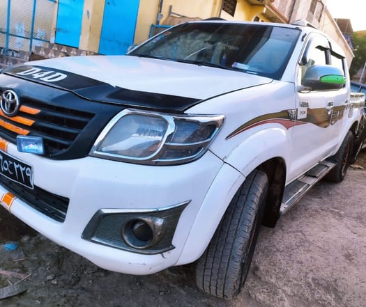 Toyota Hilux 2009 entièrement rénovée