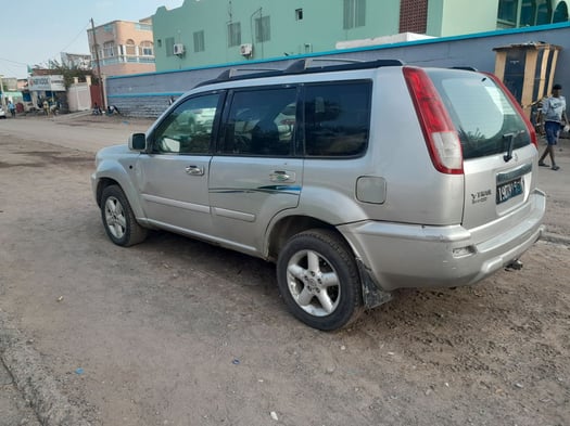 Nissan X-Trail d'occasion, bon état, prix abordable