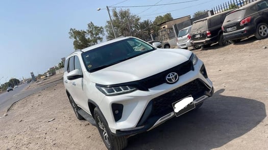 Toyota Fortuner 2019, automatique, diesel, sans accident