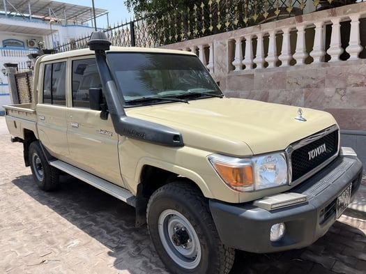 Toyota Hard-Top Pickup Double Cabines 2021, Diesel, 4x4