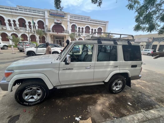 Toyota Land Cruiser HardTop 2017, climatisée, 66928 km