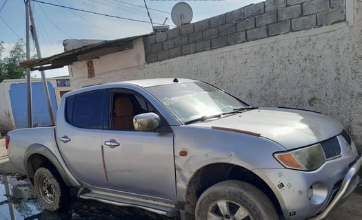 Mitsubishi L200 1ère main, en excellent état