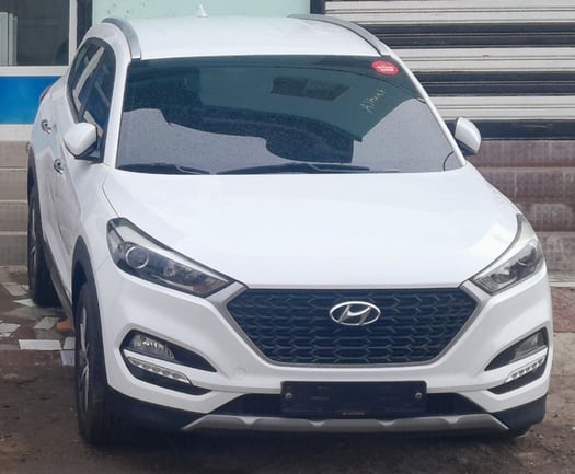 Hyundai Tucson 2017, gasoil, boîte auto, importé de Corée du Sud, bon état