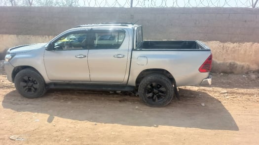 Toyota Hilux 2018, boîte manuelle, 143 000km, prix négociable