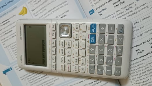 Calculatrice en excellent état - 13 mois d'utilisation