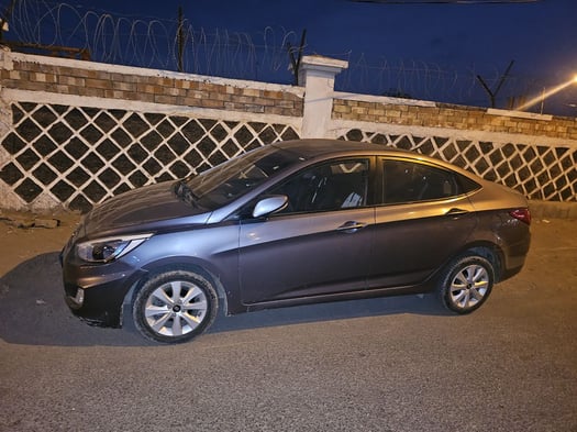 Hyundai Accent à louer pour 6000 FDJ/jour