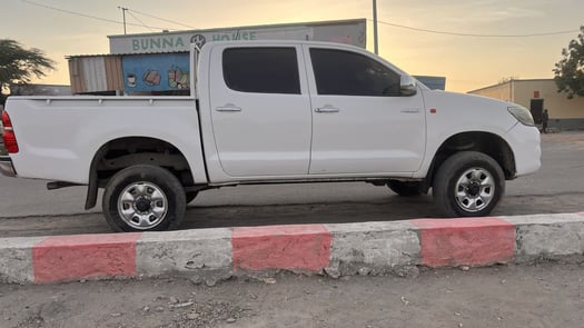 Toyota Hilux 2015, excellent état