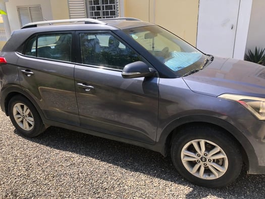 Hyundai Creta Diesel, boîte manuelle, climatisation en bon état