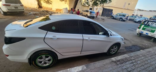 Hyundai Accent 2014 Automatique en excellent état à vendre