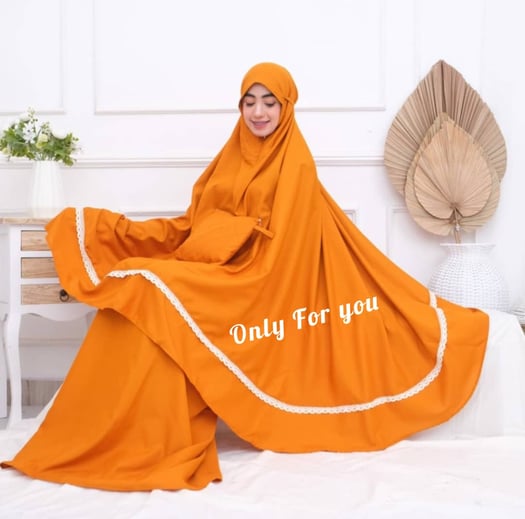 Ensemble de hijab pour femme en tissu fluide et dentelle à vendre