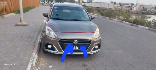 Suzuki Dzire 2022, boîte automatique en excellent état à vendre