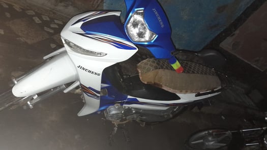 Moto 110cc en excellent état à vendre - Prix négociable